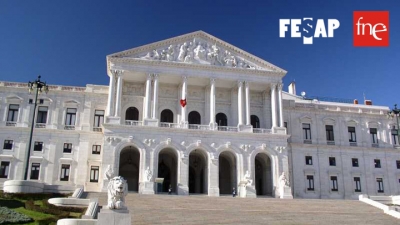 FNE e FESAP reúnem com Grupos Parlamentares sobre carreiras especiais de Não Docentes FNE e FESAP reúnem com Grupos Parlamentares sobre carreiras especiais de Não Docentes