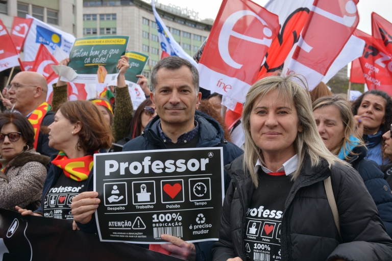 A luta dos professores continua com mensagem dirigida aos portugueses e às portuguesas