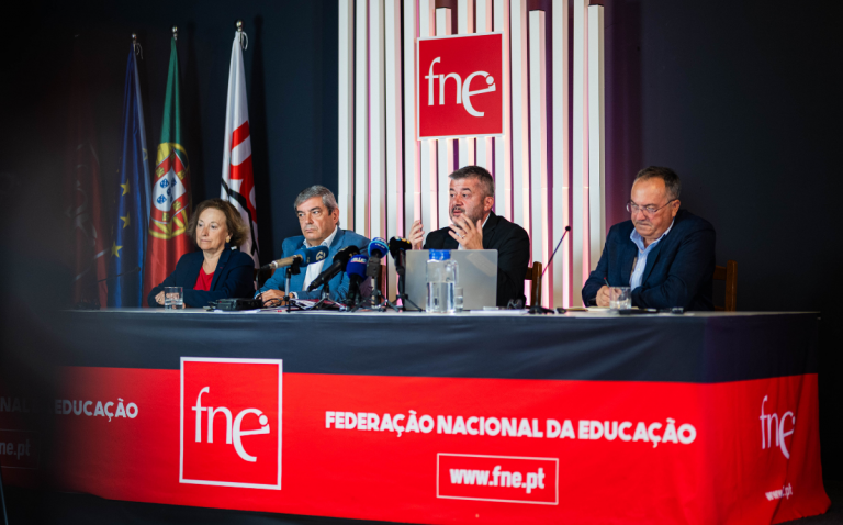 Conferência de Imprensa FNE - “Falta de professores é emergência nacional”