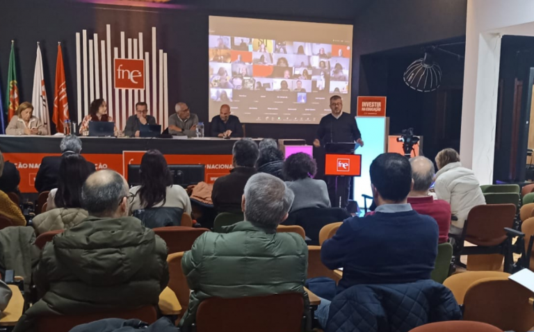 Conselho Geral da FNE reuniu no Porto