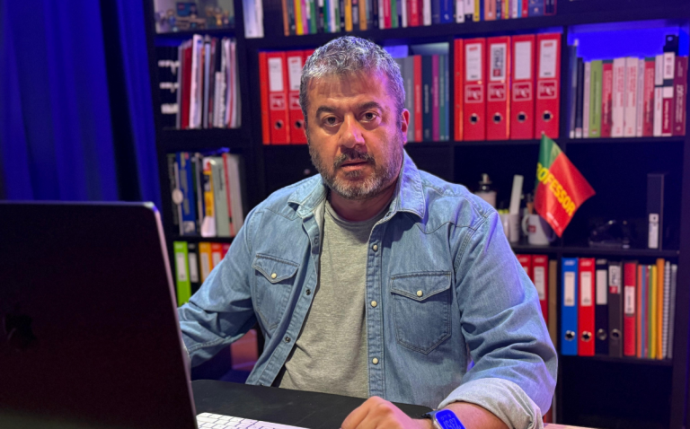 A Escola Pública Merece +