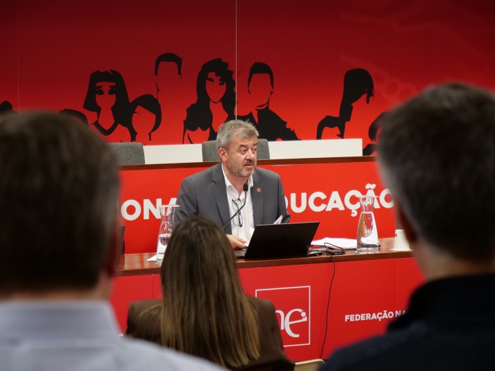 RESOLUÇÃO - Contra o ataque aos direitos dos trabalhadores