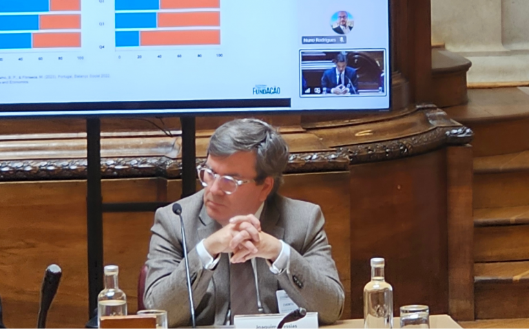 FNE presente na Conferência «Valorização da carreira dos educadores de infância e dos professores dos ensinos básico e secundário»